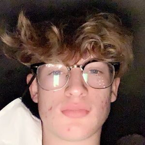 Meet your Posher, Evan